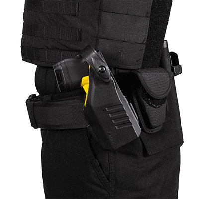 TASER® 7 CQ Safariland Holster - Image 11